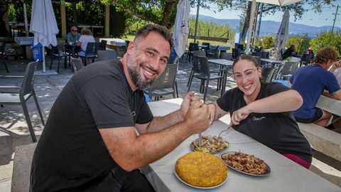 Diego y Sara Vinagre, están al frente de Cabeiro Gastrobar.