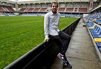 Jaco afirma que est� �muy contento� en la disciplina granate. Renov� por una temporada.