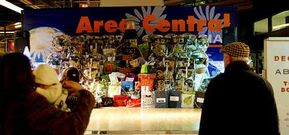 �rea Central acogi� su tradicional sorteo de cestas de Navidad entre sus clientes.