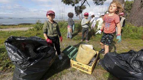 Salida para limpiar las playas