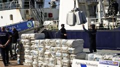 Descarga de la coca�na del velero Goldwasser en octubre del 2021 en Vigo