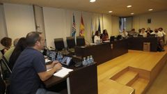 Imagen de archivo de un pleno celebrado por la corporaci�n municipal burelense