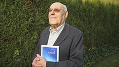 La novela de autor del cura de 91 a�os