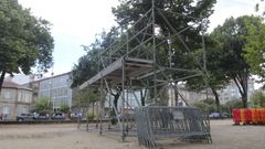 La estructura para colocar la pantalla gigante a�n no se ha retirado de la Alameda