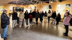 Participantes en una de las ediciones de la Olimpiada de Geolog�a visitando el geoparque