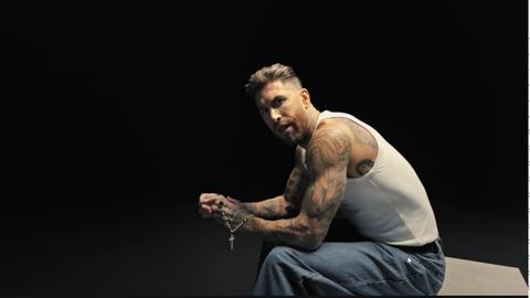 Sergio Ramos en el vdeo musical de su cancin Cibeles.