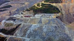 Explotaci�n de pizarra en la zona de Casaio