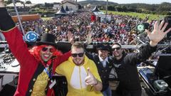 La Mikaela de Bu�o es una de las �ltimas grandes citas del carnaval en Galicia