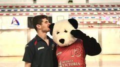 Pablo Rodr�guez Prada, jugador del Muebles Victoria Baloncesto O Barco