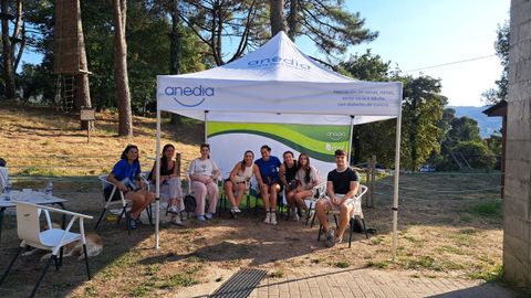La primera jornada para jvenes mayores de 18 aos con diabetes tipo 1, organizada por Anedia, se desarroll en el Ecoparque de Marn