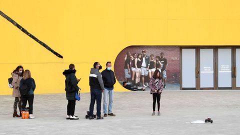 Visitantes en el Centro Niemeyer de Avil�s