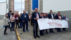 El obispo abri� la marcha, que termin� con un oficio en la concatedral de San Xiao.
