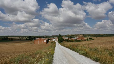 Localidades como Calzadilla de la Cueza solo rozan los cien habitantes