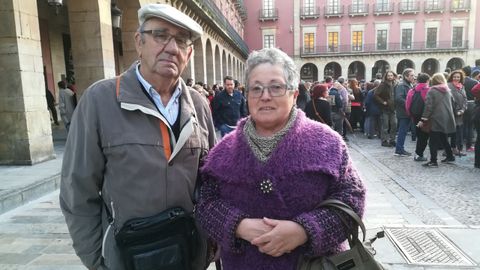 Agustina Rodr�guez y Jos� Prieto en la concentraci�n contra la sentencia de La Manada en Oviedo