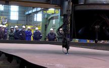 Las instalaciones de Navantia Fene acogieron el viernes el cortado de la primera plancha de acero del BAM.