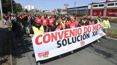 Manifestaci�n en el pol�gono ferrolano de A G�ndara, en la primera jornada de huelga del metal coru��s