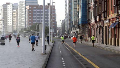 Paseo del Muro, en Gij�n