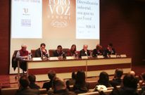 Ya�ez, Silveira, Rey Varela, Meizoso, Vilari�o, V�zquez y Varela, en el debate en Afundaci�n. 