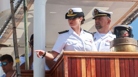 La princesa Leonor llega a Santo Domingo a bordo del buque escuela Juan Sebastin Elcano