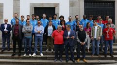 El concello se rinde a un balonmano Cisne en la �lite