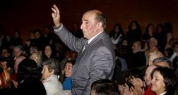 Jos� Villaverde, agradeciendo el homenaje recibido en A Bandeira. 