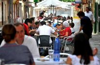 <span lang= es-es >Primer fin de semana de las terrazas de invierno</span>. Los locales de la calle Mar�a, Magdalena y Pardo Bajo reestrenaron este fin de semana el espacio en el exterior que se ha peatonalizado.