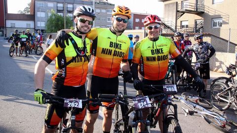 PRIMER TERRAS DE BARBANTIA BTT CON SALIDA DESDE LA AVENIDA DE COMPOSTELA EN BOIRO