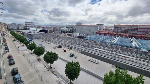 Las obras de la estaci&oacute;n de buses de la intermodal, que son competencia de la Xunta, llevan meses finalizadas.