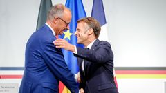 Friedrich Merz y Emmanuel Macron en Toulon.