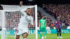 Mbapp�, celebrando su gol en el Camp Nou