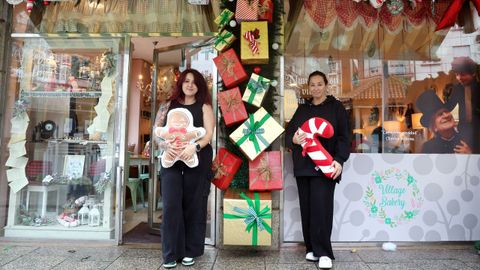 Estos establecimientos arropan a sus clientes con sus espectaculares decoraciones navideñas.