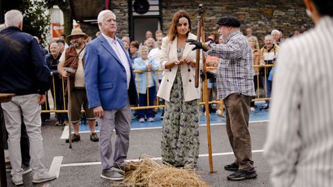 Meira reivindic� los trabajos acestrales del campo en una nueva edici�n de la Festa da Malla.