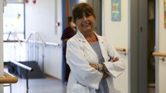 Julia Cabanas, retratada en el centro de d�a de la asociaci�n AFAL Ferrolterra de la Casa del Mar