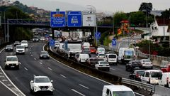 Retenciones en la AP-9 en direcci�n a Vigo, en una imagen de archivo.