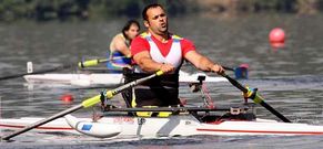 El remero veigue�o fue superado en los metros finales al soltarse la cinta que lo sujeta a la embarcaci�n.