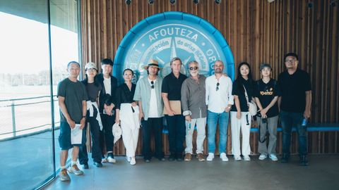 Los integrantes de la delegaci�n que visit� las instalaciones del Celta.