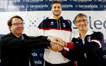 Rafael Silva, Maxi Kleber y Moncho Fern�ndez en la puesta de largo del ala-p�vot. 