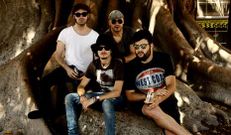 El grupo Doble Malta ofrece hoy una doble sesi�n en la presentaci�n del festival Compost&Psicodelicias. 