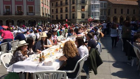 Comida en la Calle en Avil�s