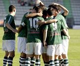 Los jugadores racinguistas son una pi�a en el vestuario.