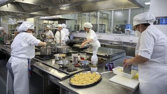 El CIFP Compostela, en la foto, incorpora un nuevo itinerario integrado entre ciclo medio y ciclo de FP b�sica