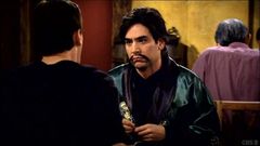 himym.Ted caracterizado como el �t�pico� maestro del kung-fu