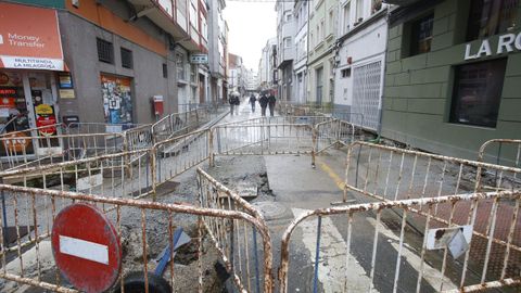 El nuevo contrato implicar� un retraso de tres o cuatro meses m�s.