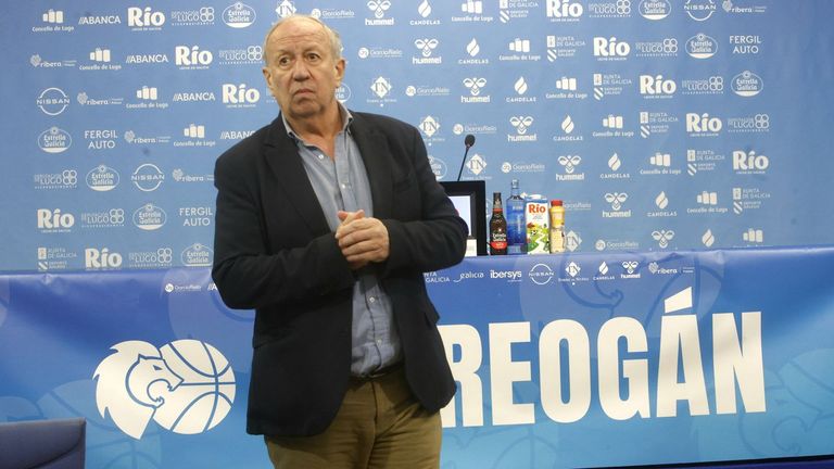 El director deportivo breoganista, Tito D&iacute;az, este martes en la sala de prensa del Pazo.