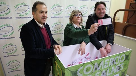 Un dos momentos nos que se retiraron as papeletas