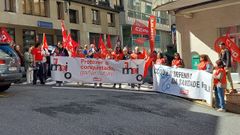 Imagen de la concentracin organizada este jueves en Viveiro por CC.OO.