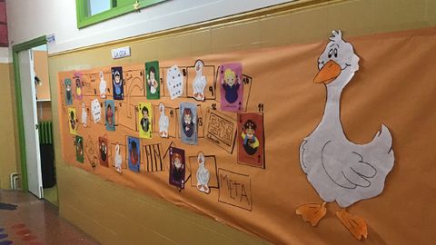 Acceso a un aula del colegio p�blico Germ�n Fern�ndez Ramos.