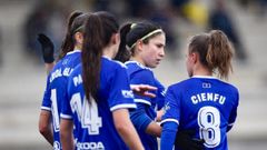 Gol Real Oviedo Femenino Atletico Arousana Diaz Vega.Las futbolistas azules celebran uno de los goles ante el Atl�tico Arousana