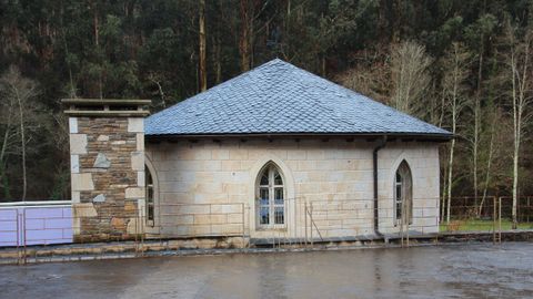 El torre�n anexo, donde podr�a habilitarse otra vivivenda