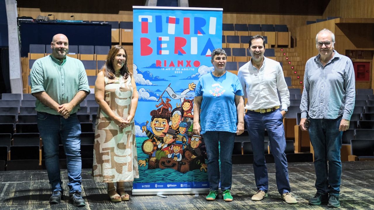 El festival Titiriberia celebra diez años de marionetas en Rianxo